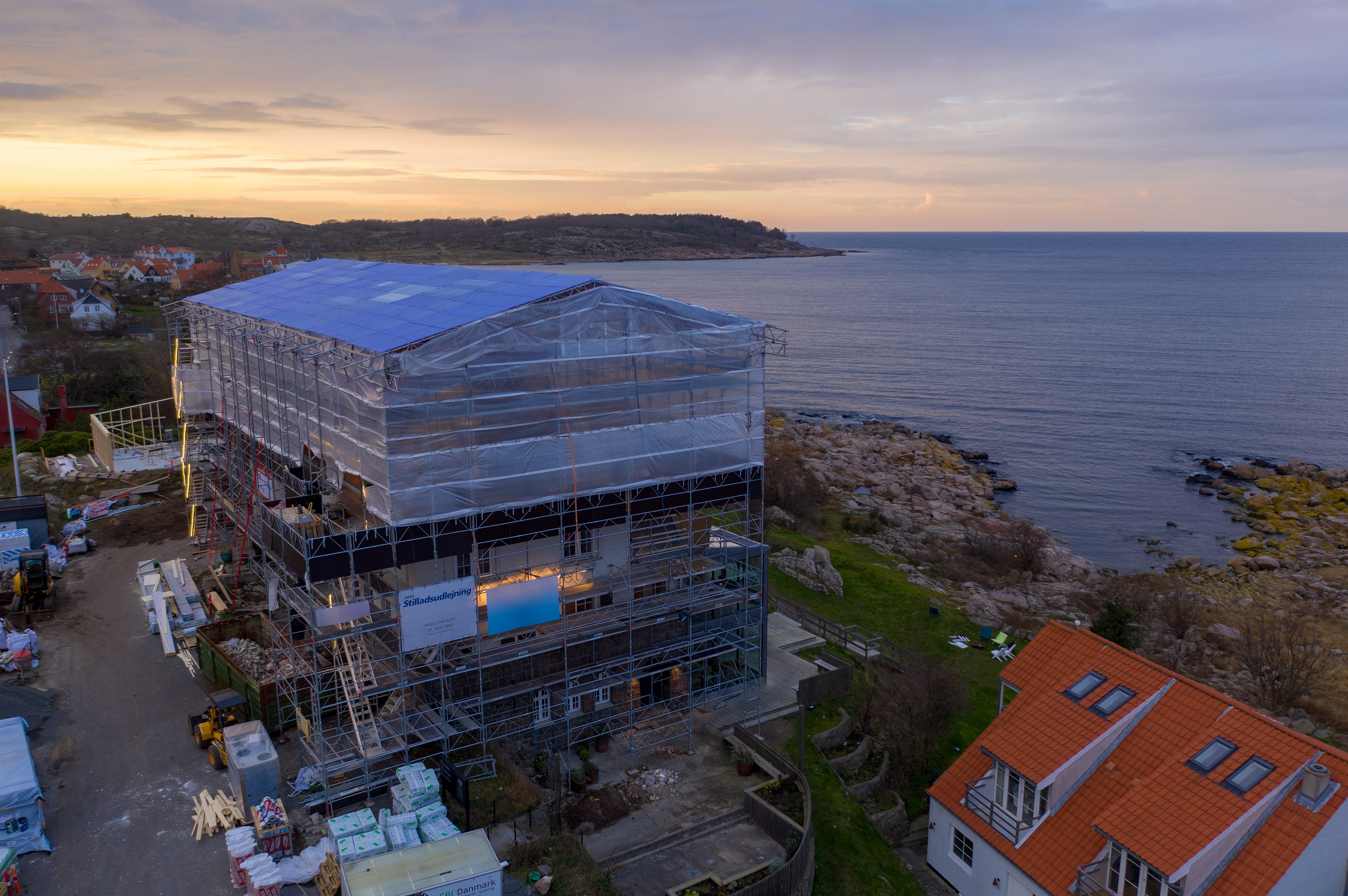 Hotel Nordlandet udlejning af stillads